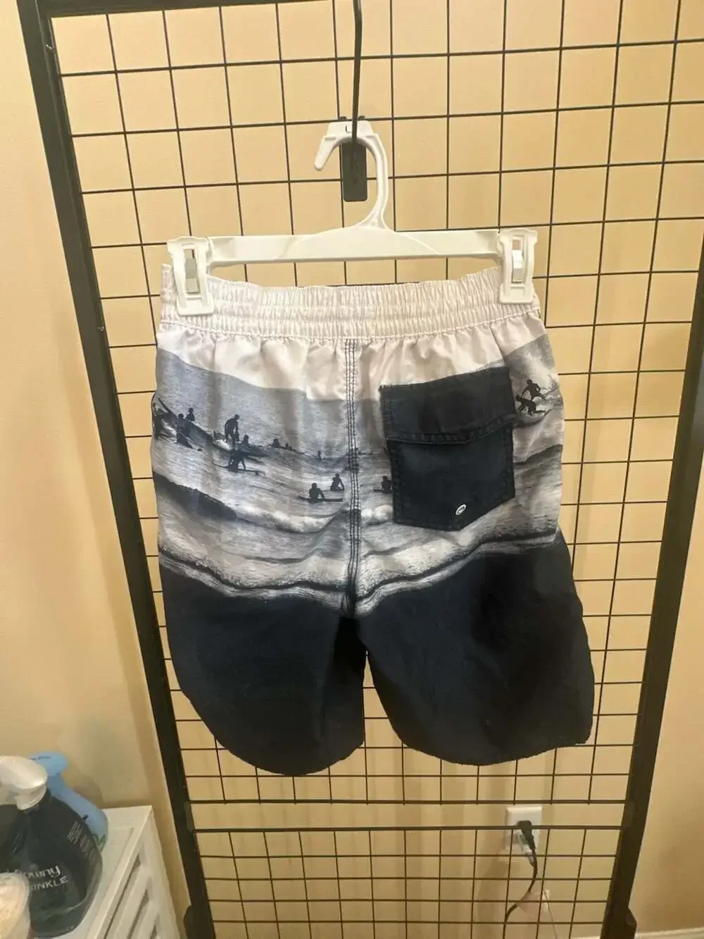 Old Navy Boys Surf Scene Print Board Shorts (Size L 10-12)